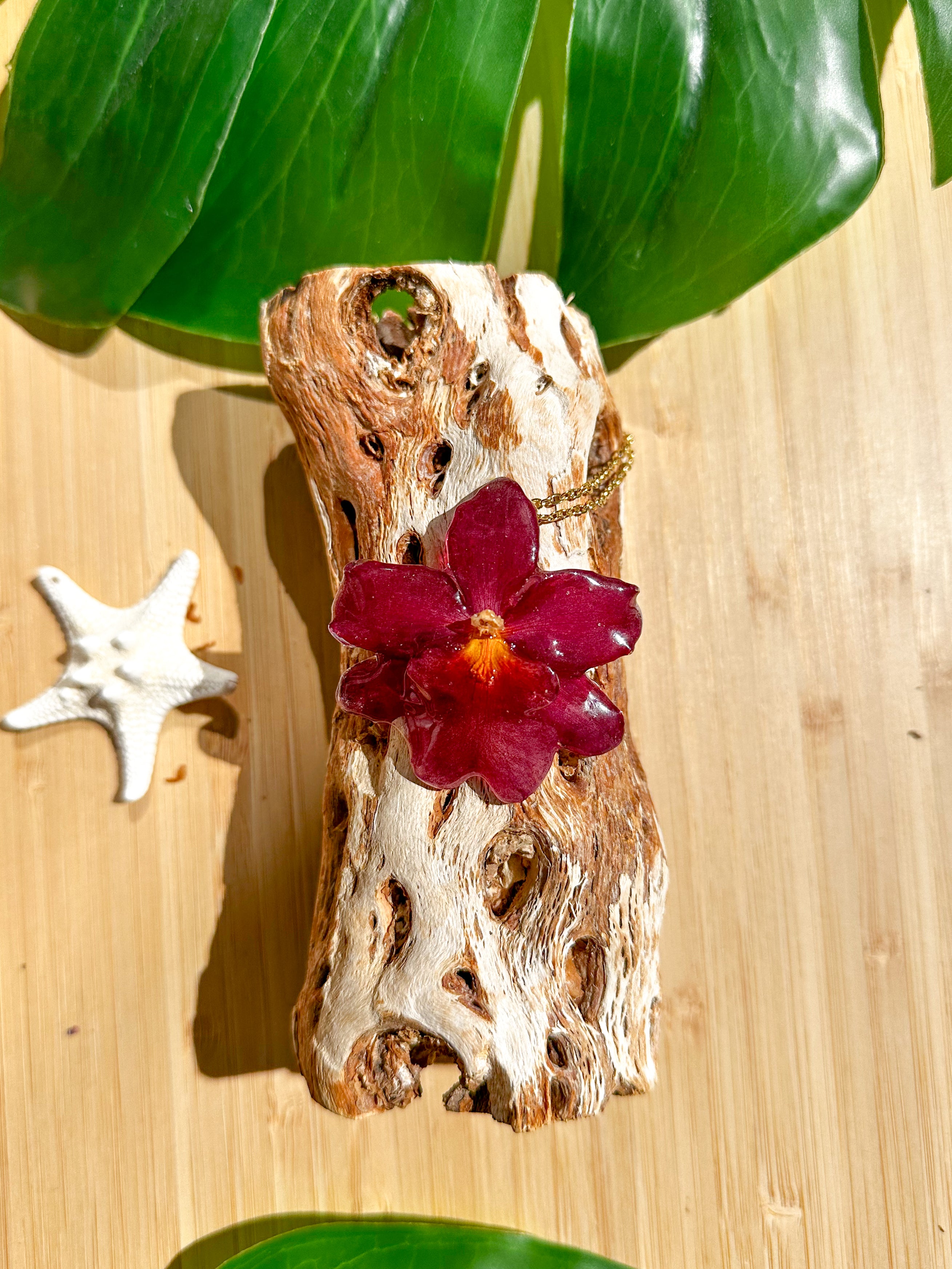 Ariella Orchid Necklace – Takahashi Boutique